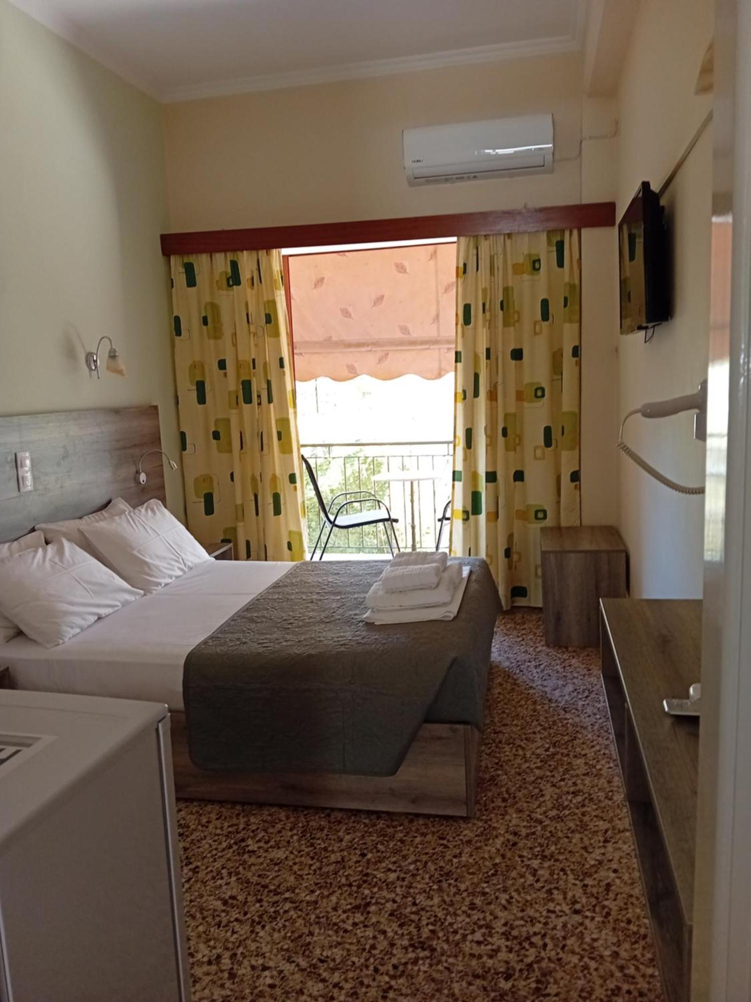Hermes Agia Marina (Aegina) Exterior foto